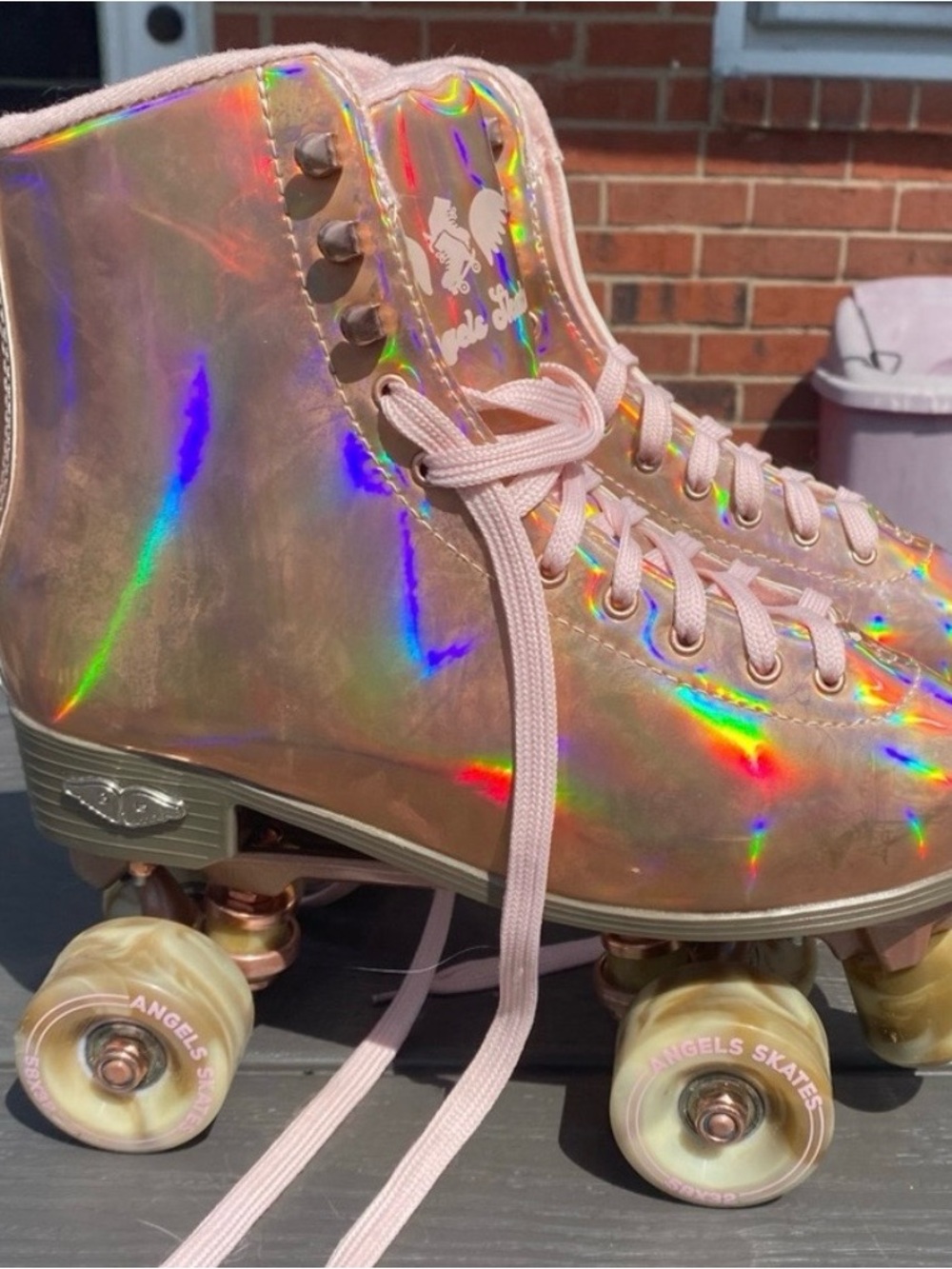 Women’s rose Pink Holographic Roller Skate